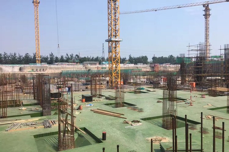     塑面建筑模板美學(xué)革命：如何讓工程顏值拉動(dòng)30%項(xiàng)目溢價(jià)？